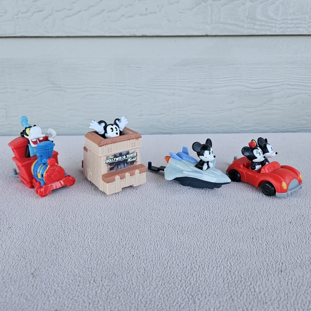 2020 McDonald's Mickey & Minnie Mouse Runaway Railway Happy Meal Toy Set of 4
